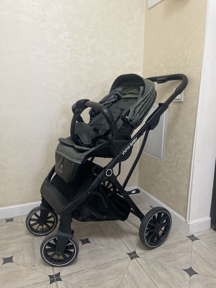 Продам прогулочную коляску Ining Baby T60