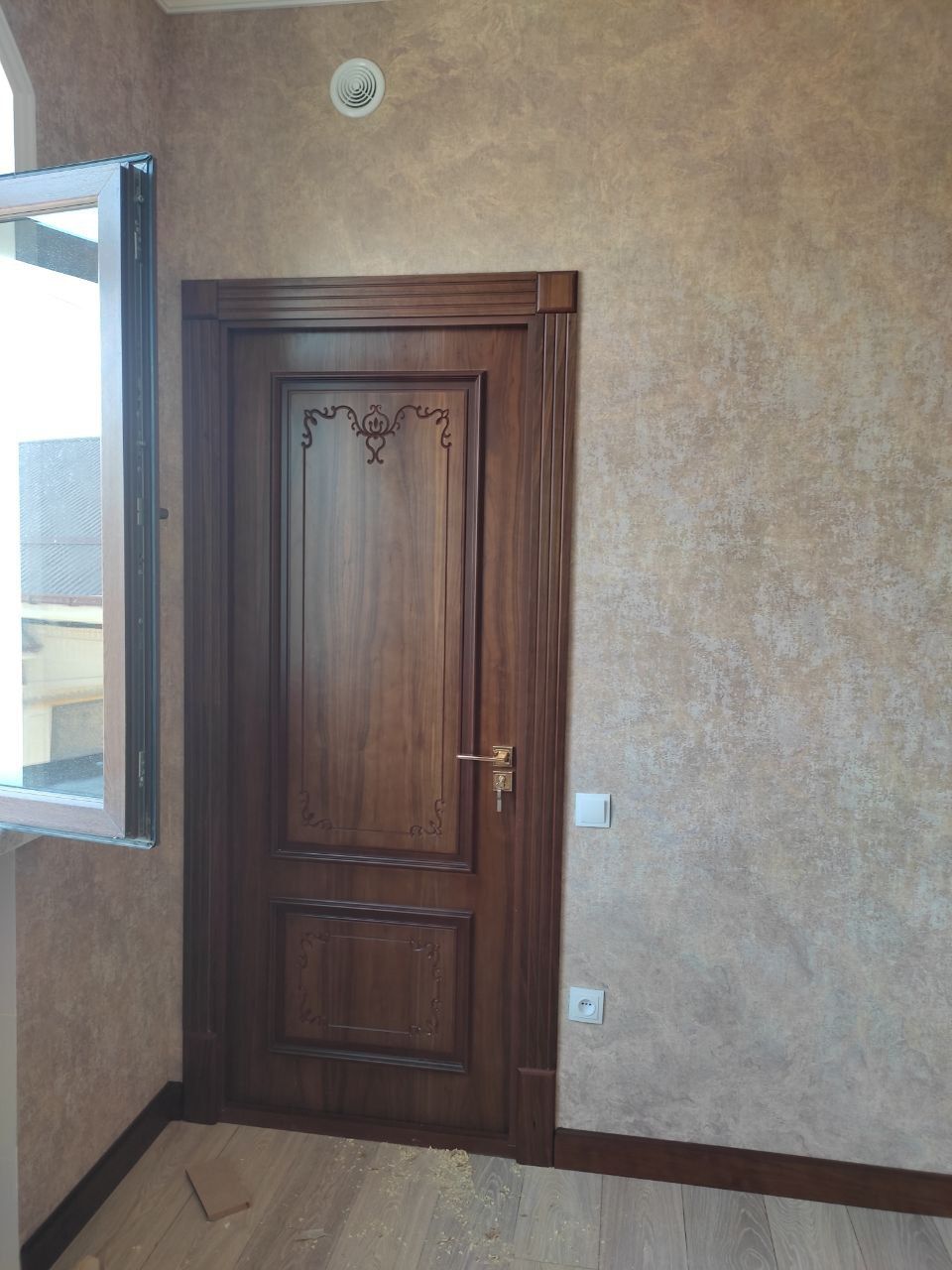 Mdf eshiklar, 1m² 100$ dan boahlanadi