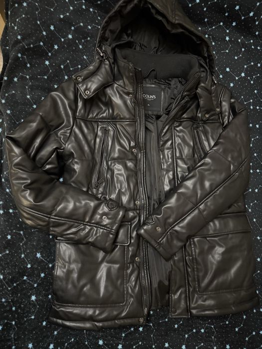 Продам куртку colins