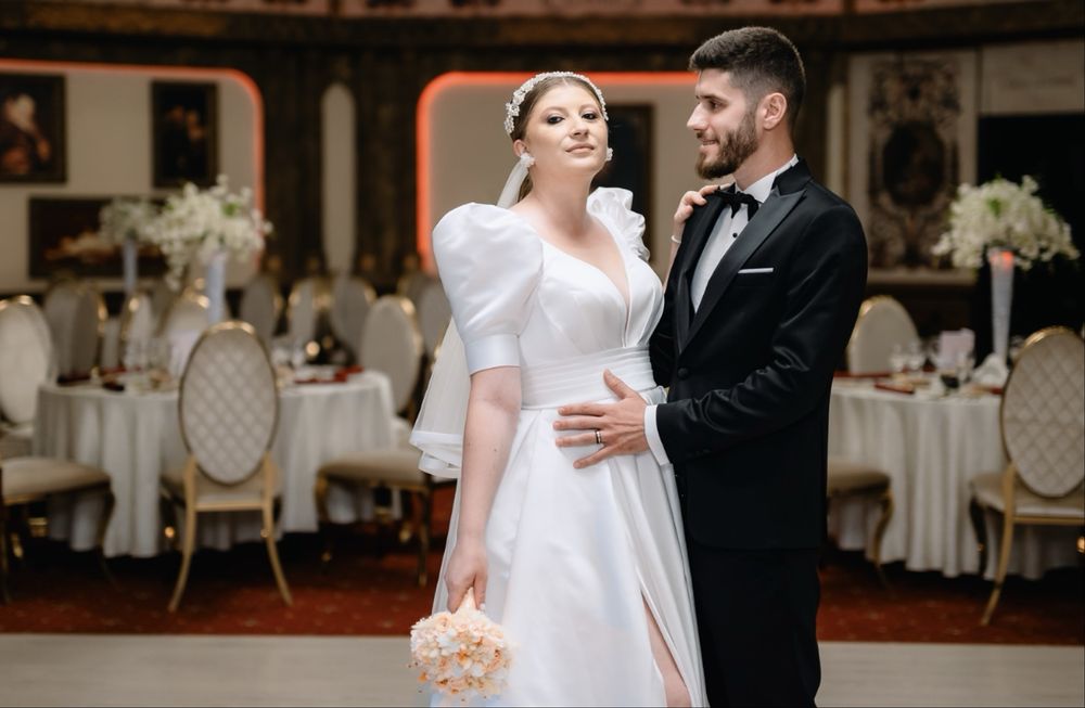 Vand rochie de mireasa + voal