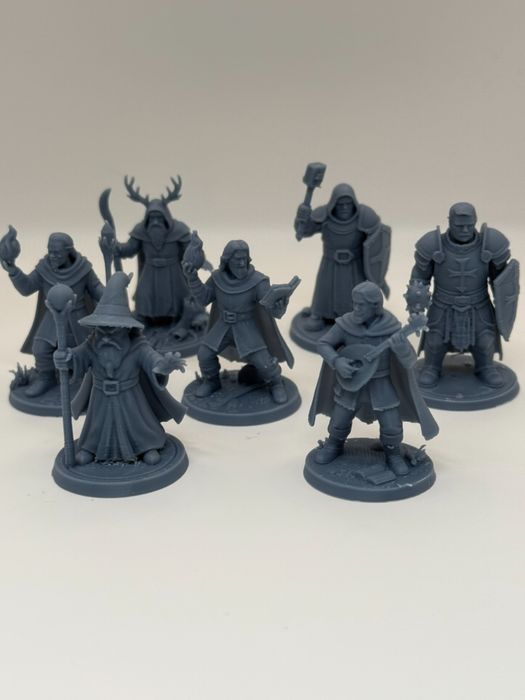Сет от 7 бр. 3D Фигурки за D&D Dungeons and Dragons- Герои и Класове!