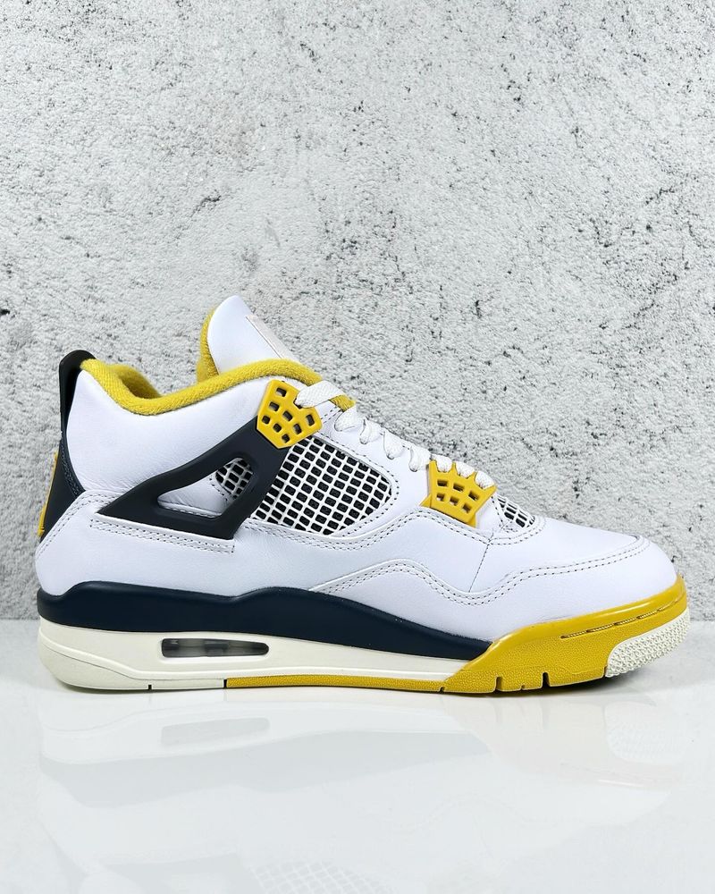 Air Jordan 4 Vivid Sulfur