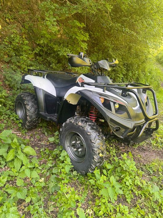 Vând ATV Linhai 400