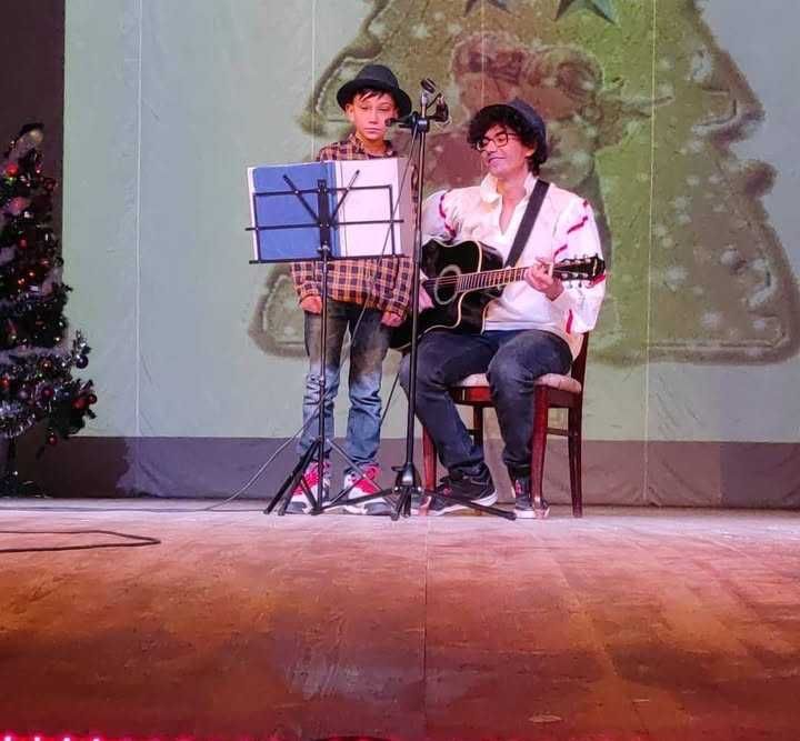 Ofer lectii de chitara