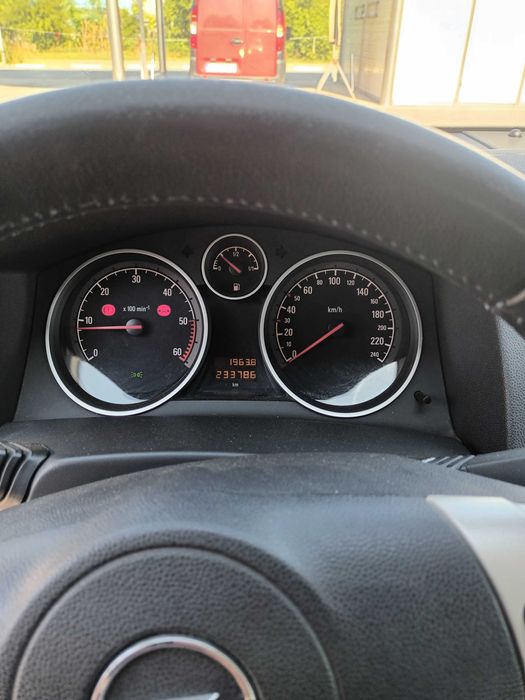 Vand masina Opel Astra H