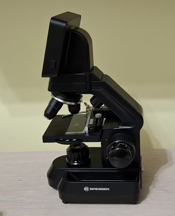Microscop digital Bresser