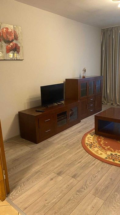 INCHIRIEZ ap. 3 Camere  Zalau Str. CRISAN BL 80