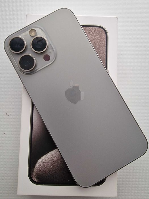 iPhone 15 Pro Max , 256 Gb , 89% sanatate baterie , IMPECABIL !