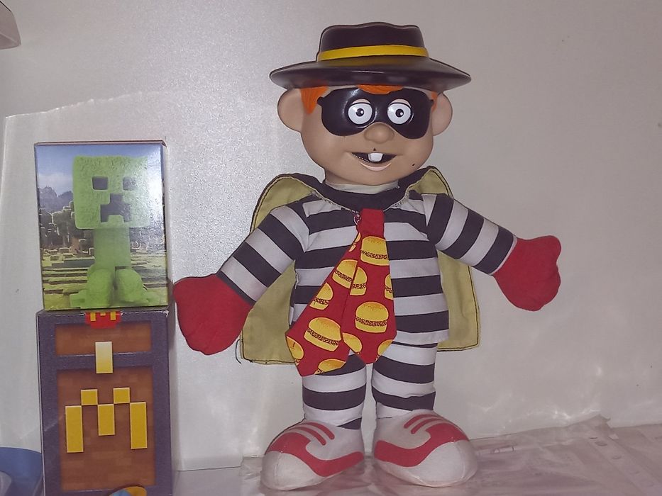 Descriere!! toate generațiile de mcdonalds