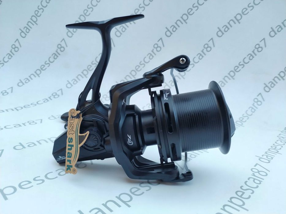 Mulineta EastShark Big Shark 8000 0.30mm/510m cu slow oscillation