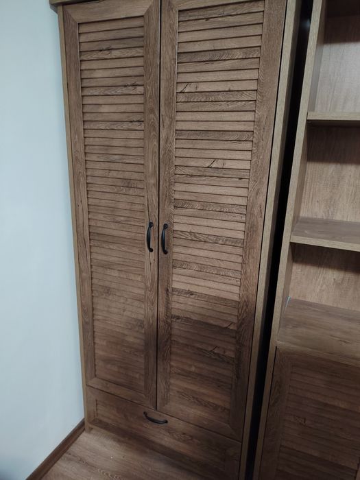 Mobilă Sifoner in 2 și 3 canate.biblioteca .birou comodă.