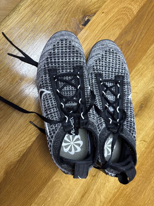 Маратонки -nike air max в отлично състояние..