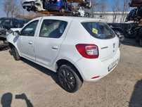 Motor fara anexe Cutie de viteze manuala in 5 trepte kit ambreaj volanta turbina rampa injectoare injector pompa de injectie racitor de gaze egr clapeta de acceleratie pompa vacuum alternator electromotor Dacia Sandero 2, an 2015, motor 1.5 dci k9k612, co