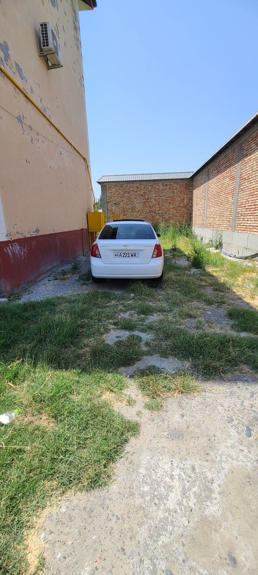 Lasetti sotiladi 1.8