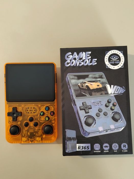 Consola gaming portabila | R36S | 21.000 jocuri | Conditie impecabila