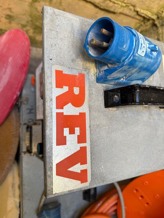 Drisca electrica Revelin - Italia