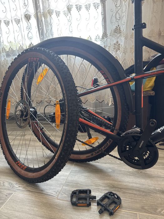 Bicilceta Bulls Race Street 29