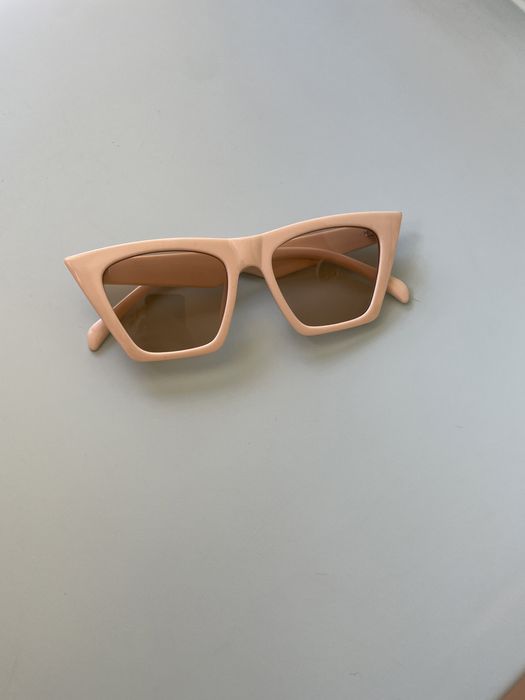 Чисто нови слънчеви дамски очила