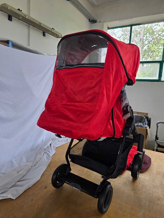 Cărucior compact iCOO Acrobat până la 18 kg , reflectoare, roșu