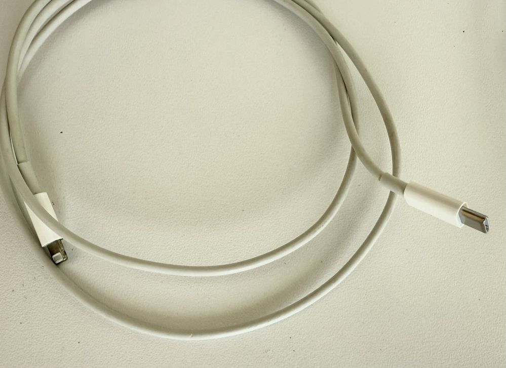 Кабели за зареждане на iPhone usb C към Lighting Port
