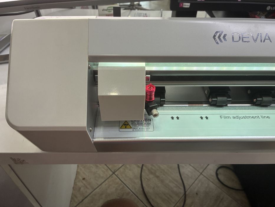 Devia EF21 - Плотер за протектори с Wi-Fi