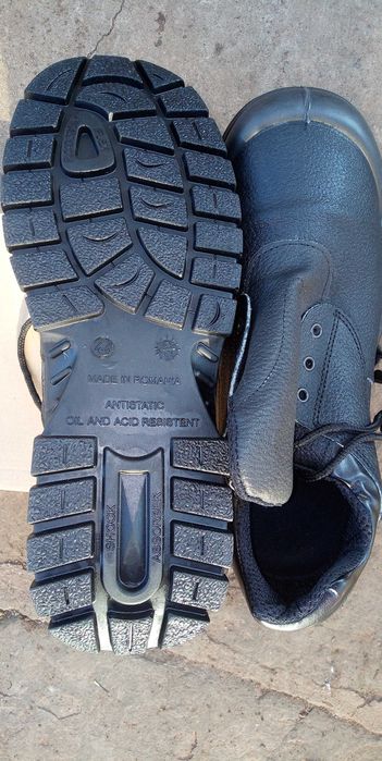 Работни обувки Lenox номер 44