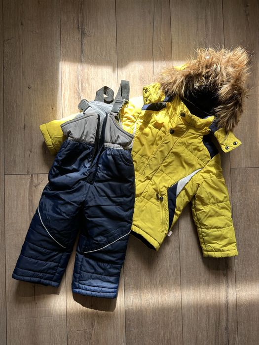 Продам комбинезон зимний и куртки недорого