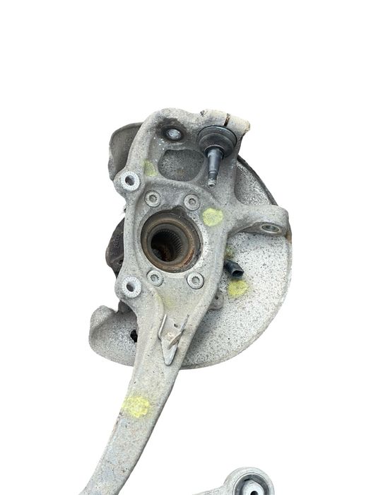 Fuzeta dreapta fata AUDI A5/S5 8T3 2007 - 2017 2.0TDI