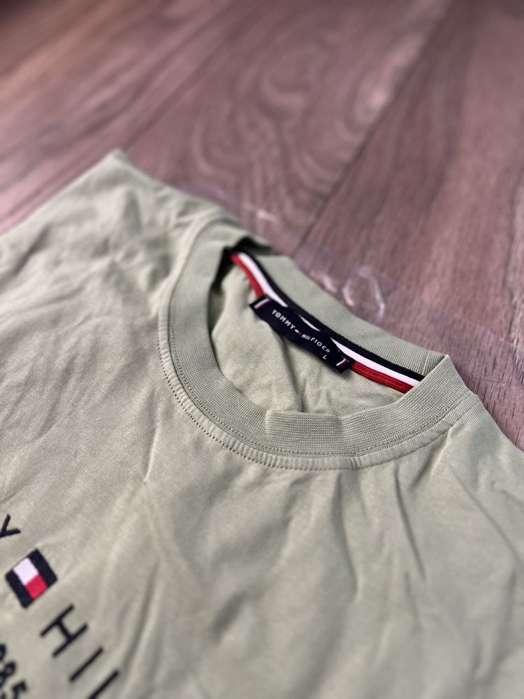 Мъжка тениска Tommy Hilfiger зелена размер L