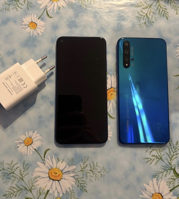 HUAWEI NOVA 5T с 2бр калъфи