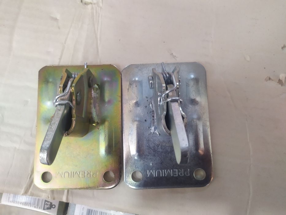 Зажим для опалубки Чироз