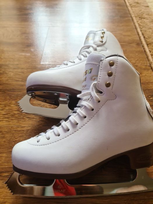 Patine Graf Arosa 35