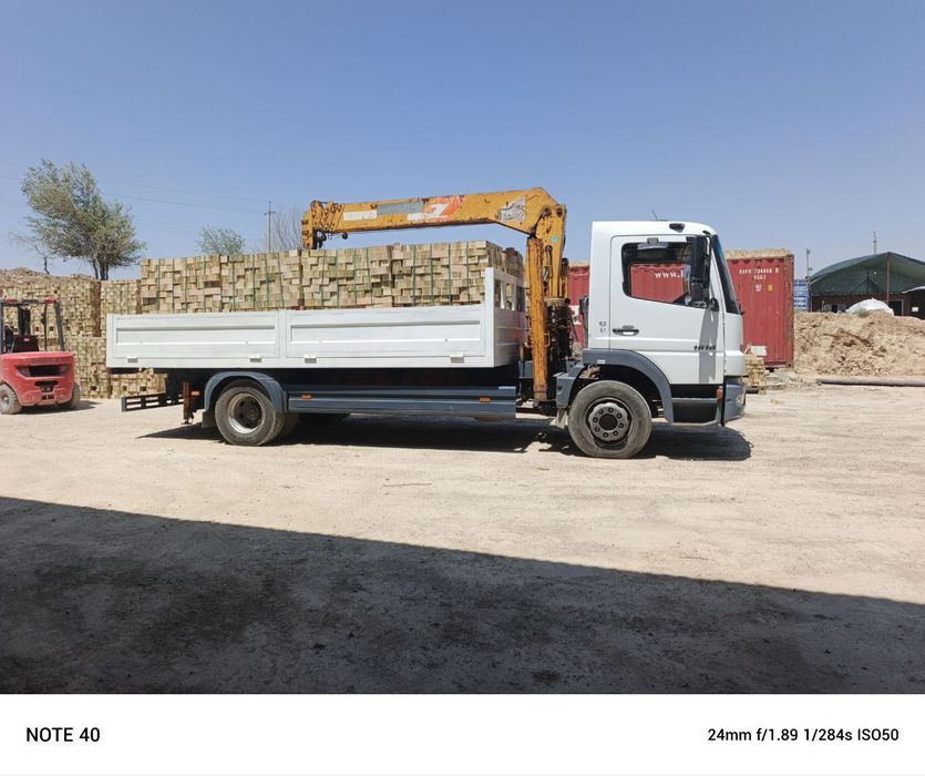 Har xil turdagi yangi gishtlar dastafka qilib berqmz.