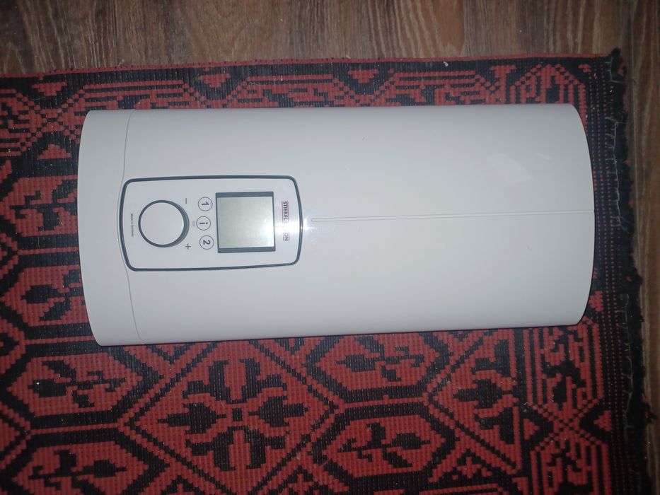 Boiler apa instantaneu 18.21.24 kW/400V DHE 27
Boiler apa instantaneu