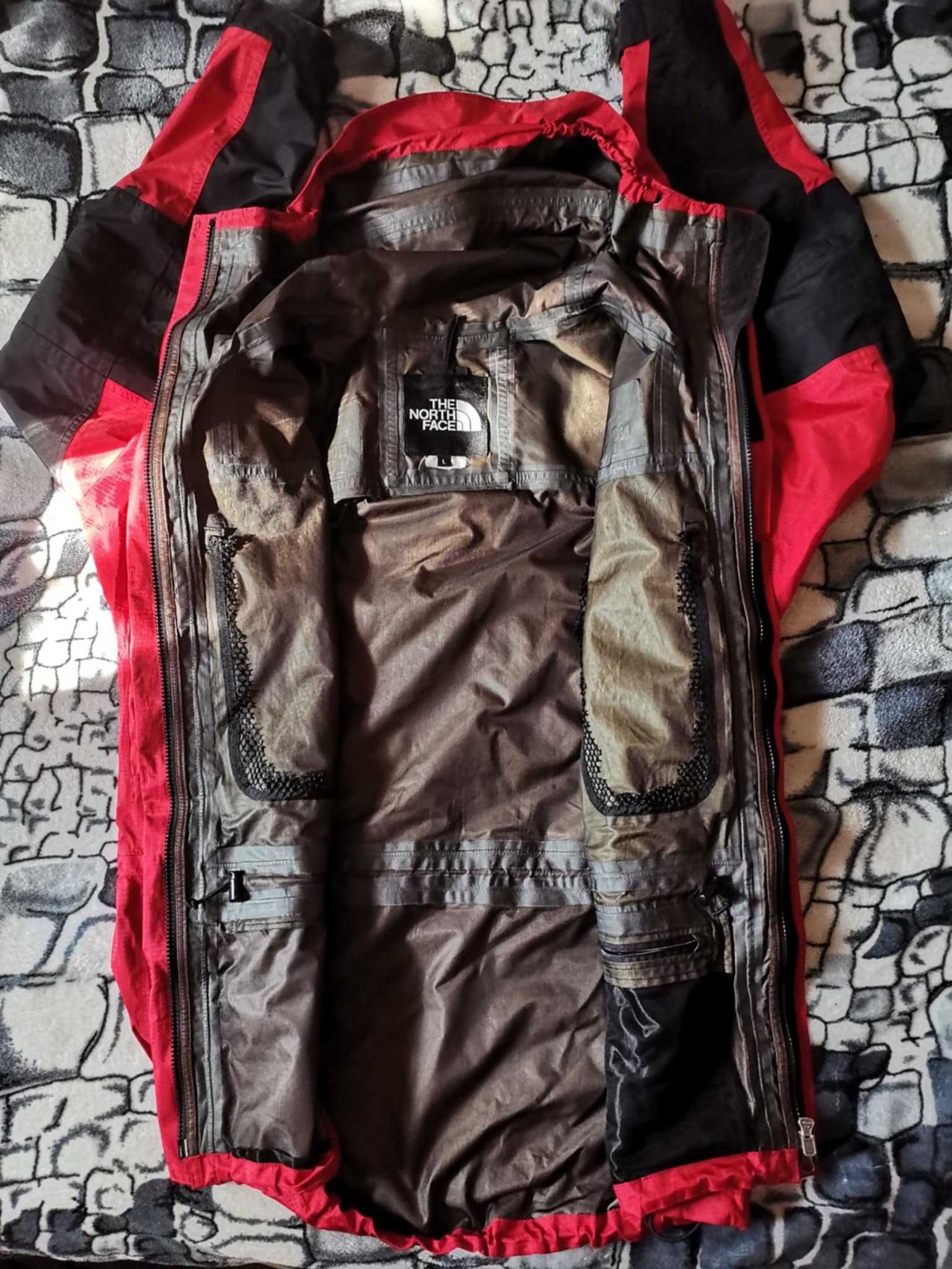 THE NORTH FACE 
Kichatna Goretex 3 L
Мъжко яке