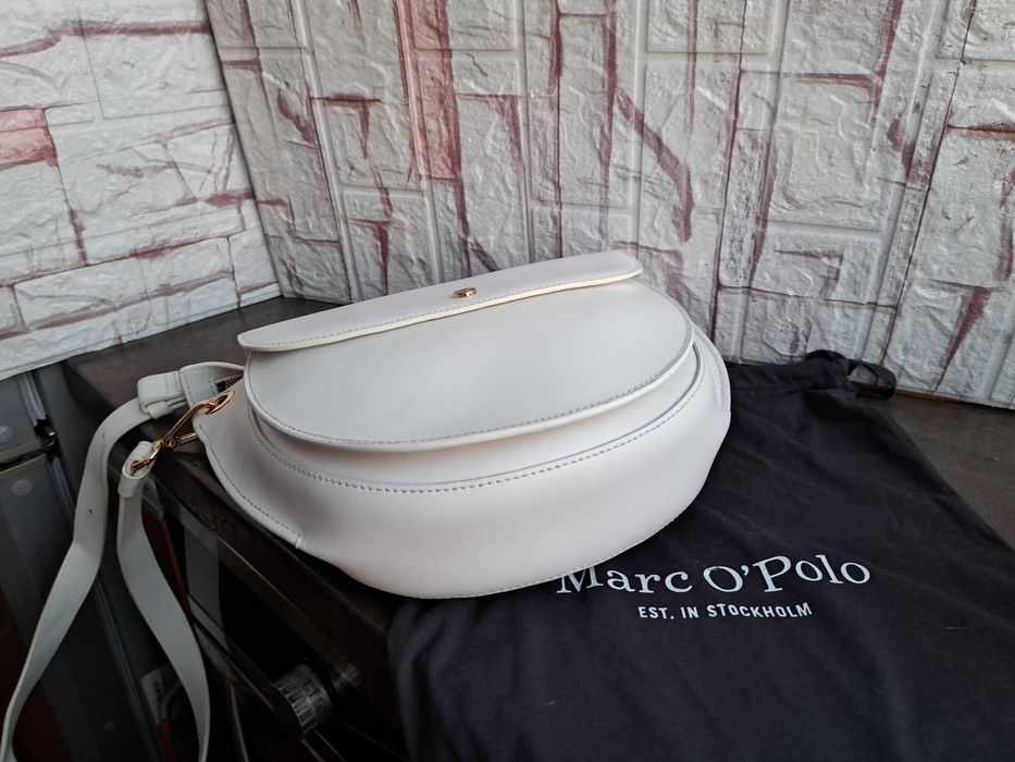 дамска чанта MARC O'POLO малка бяла чантичка,нова