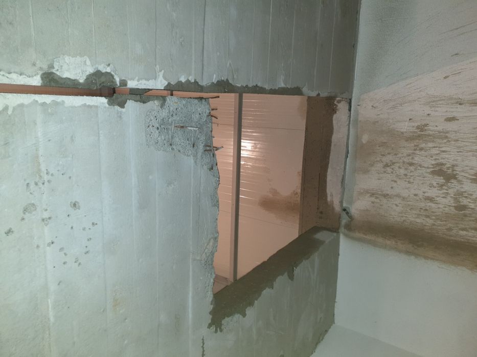 Taiere taieri beton caramida demolari decopertari gresie faianta