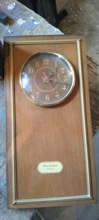 Продам старые часы Янтарь