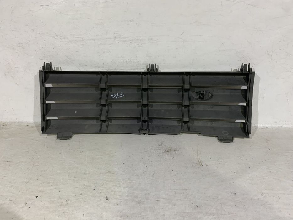 Grila radiator, Range Rover Vogue L322, 2002, 2003, 2004, 2005, cod origine OE 51137009910.