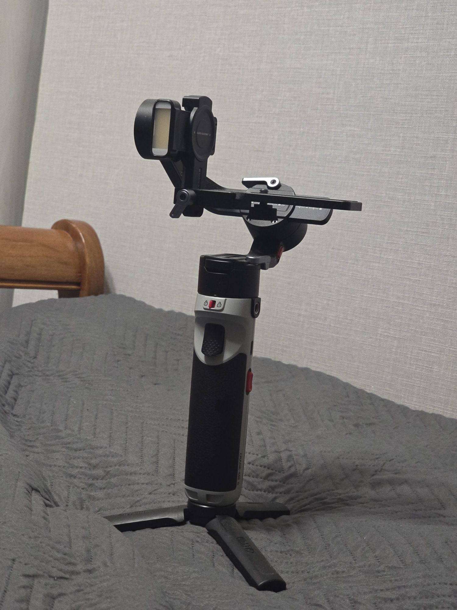 Стабилизатор Zhiyun Crane m2s