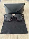Ochelari de soare Guess