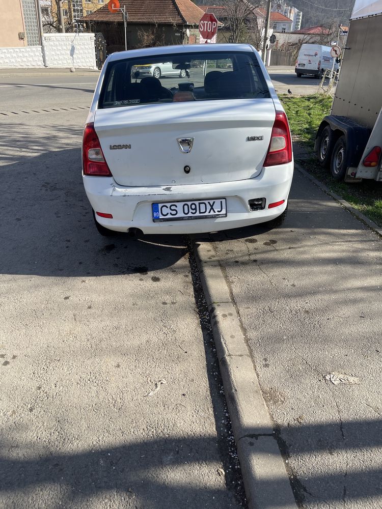 Vand Dacia Logan 2011 euro5