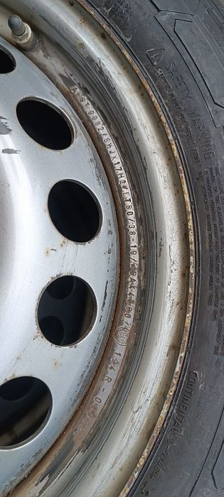 215 60R17c джанти за Мерцедес вито