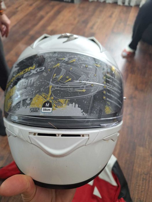 Vand costum ,casca si ghete moto