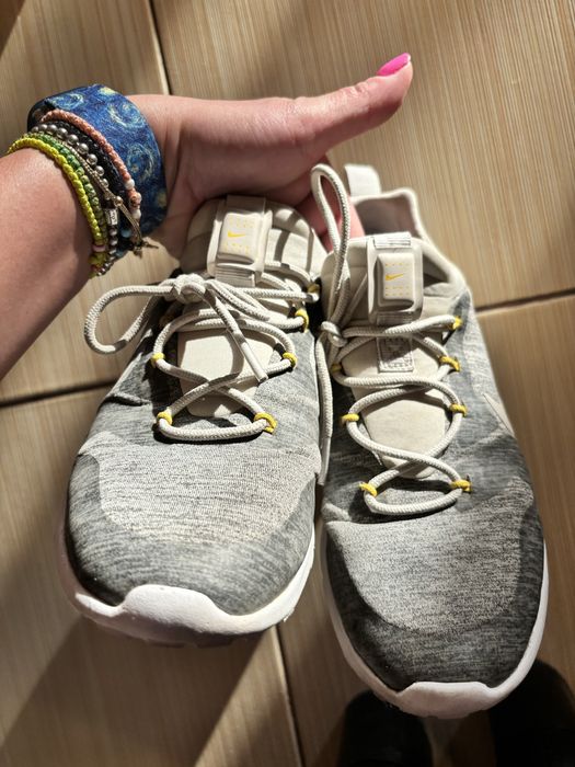 Adidasi Nike dama 36,5