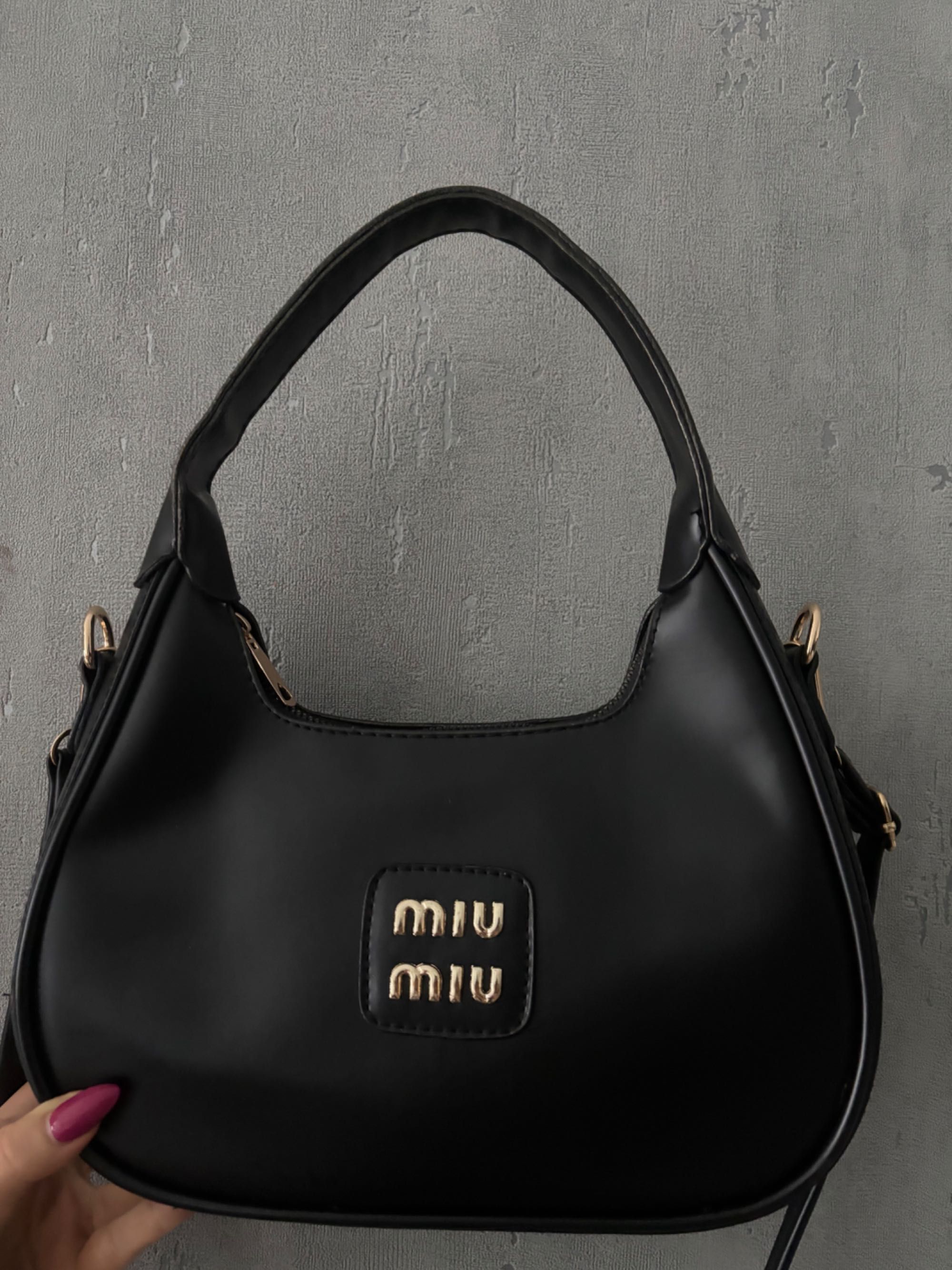 Кожена чанта miu miu