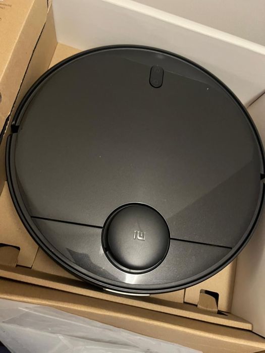 Продаю робот пылесос Xiaomi Mi Robot Vacuum Mop 2 Pro MJST1SHW черный