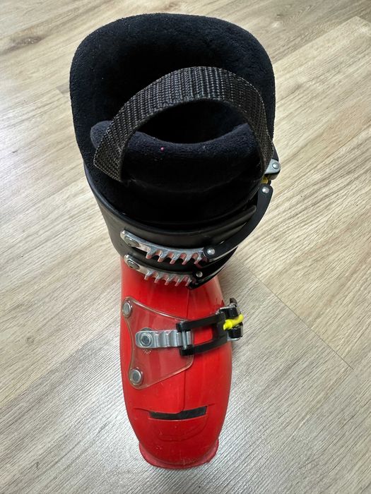 Clapari schi Atomic Redster JR3 23-23.5