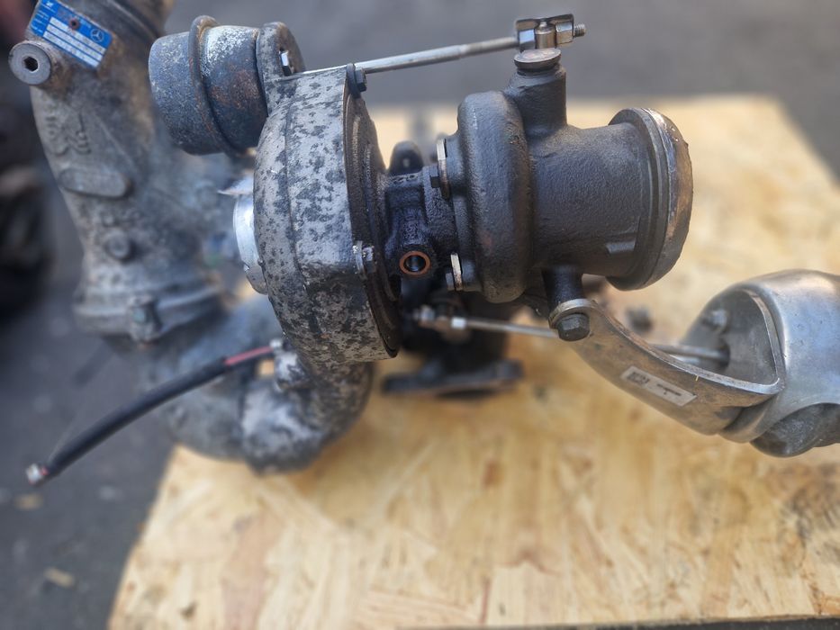 Turbina mercedes 2.2 biturbo codul piesei-10009700074