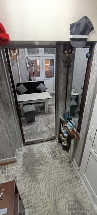Продаю свою квартиру без маклера.р-н радуга  Корзинки